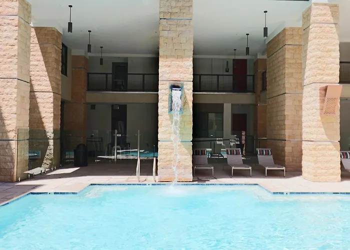 Summer Patio Pool View Kierland Walk Apartment *